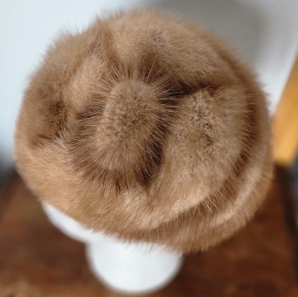 Vintage mink hat - Picture 6 of 12